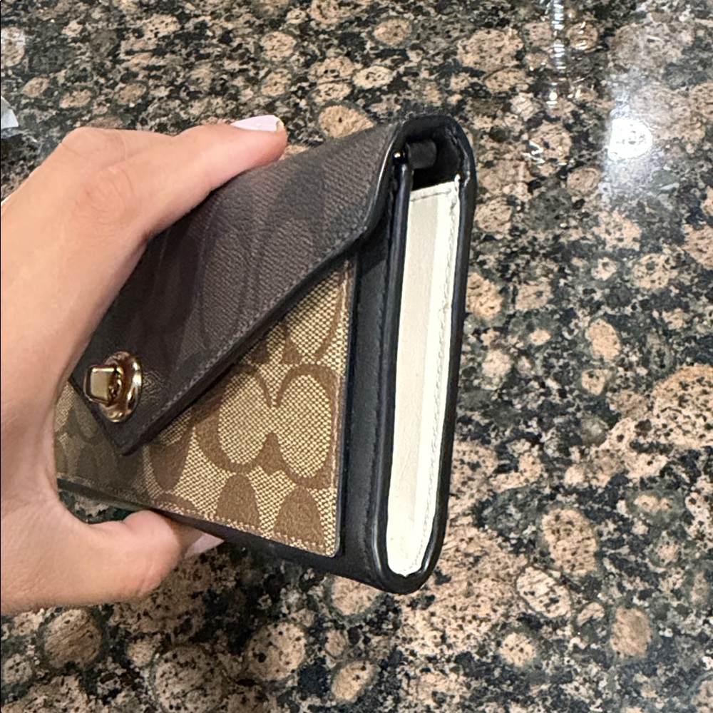 Coach Signature Blocking Envelope Wallet w/ Turnlock - Picture 3 of 10